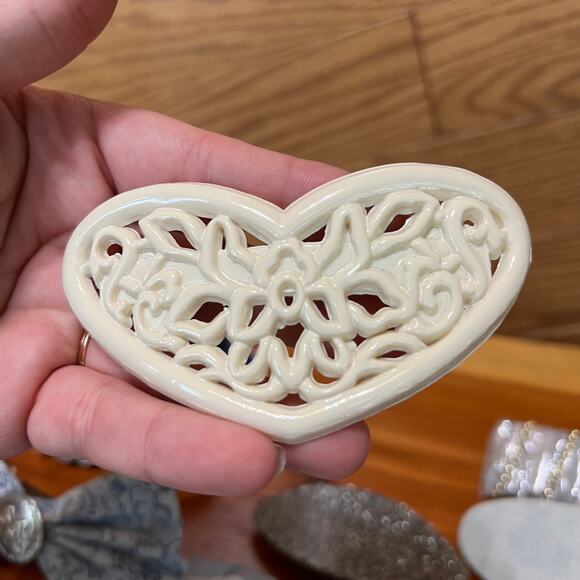 Vintage Lot 1990's Barrettes Hair Clips Big Bows Ruffle Glitter Y2K - Picture 5 of 11